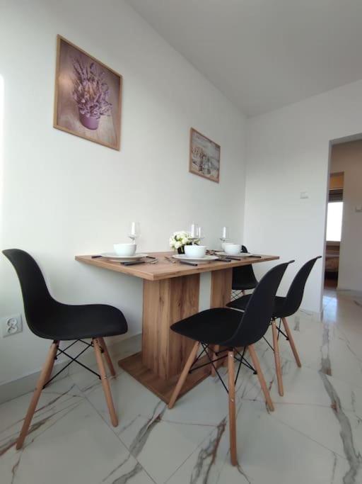 ***Santorini Apartament*** - 40M² ✓ Rybnik  Dış mekan fotoğraf